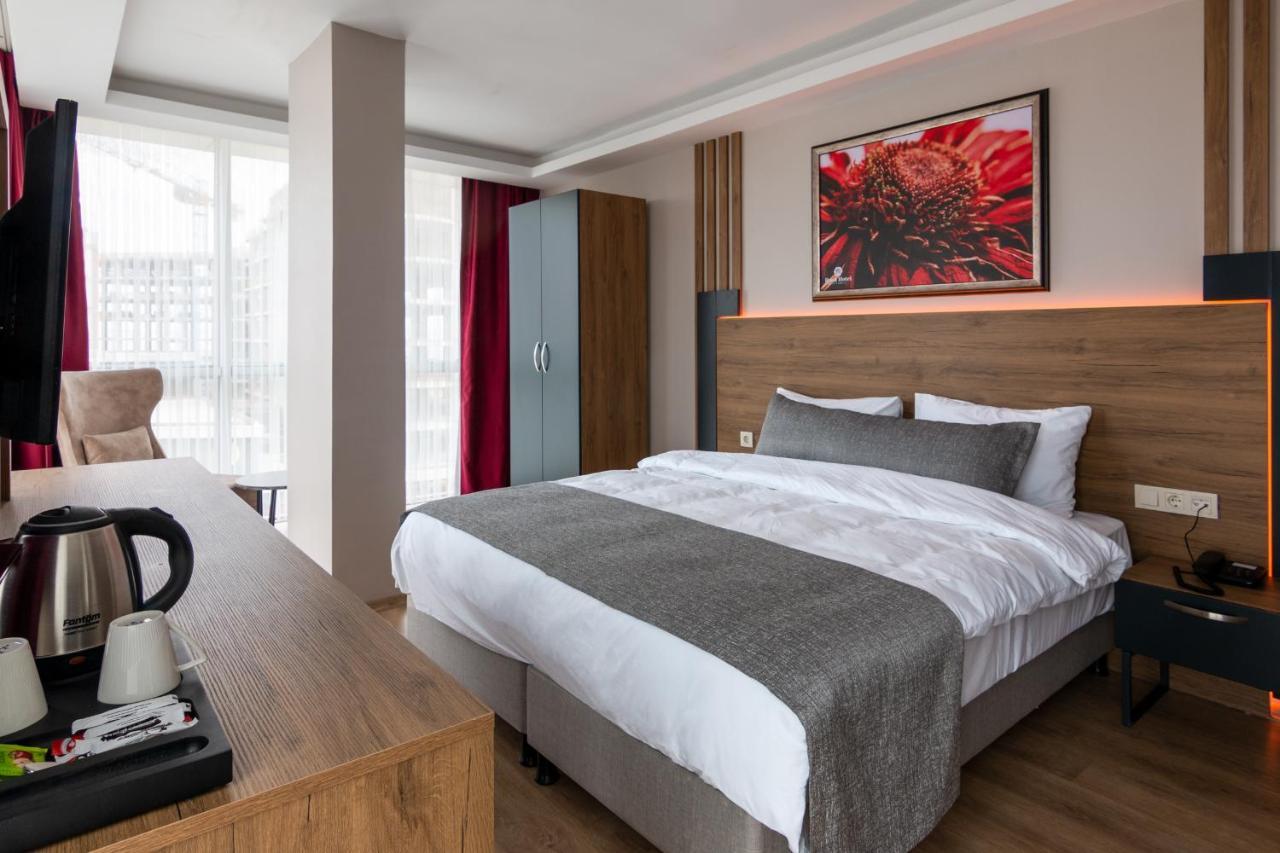 Rush Hotel Istanbul Exterior photo